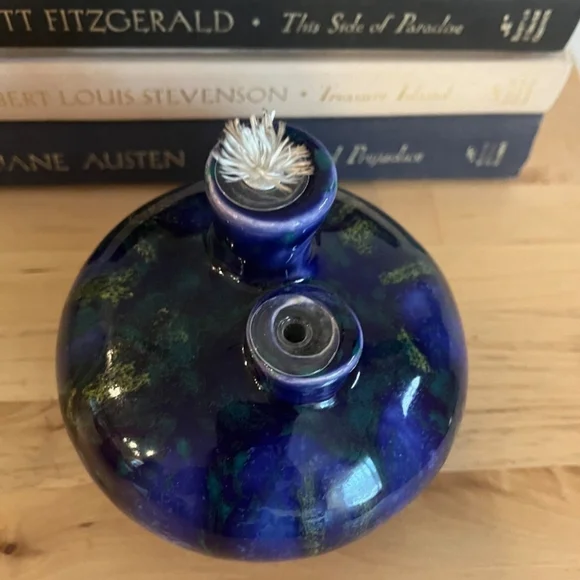 Stylish Blue and Green Ceramic Vase - Picture 4 of 5